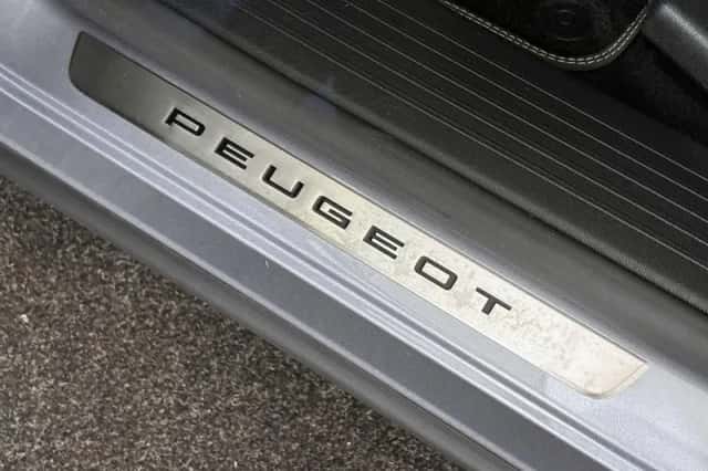 Peugeot 3008 (2025) thumbnail 25