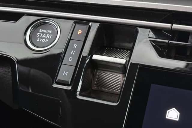 Peugeot 3008 (2025) thumbnail 28