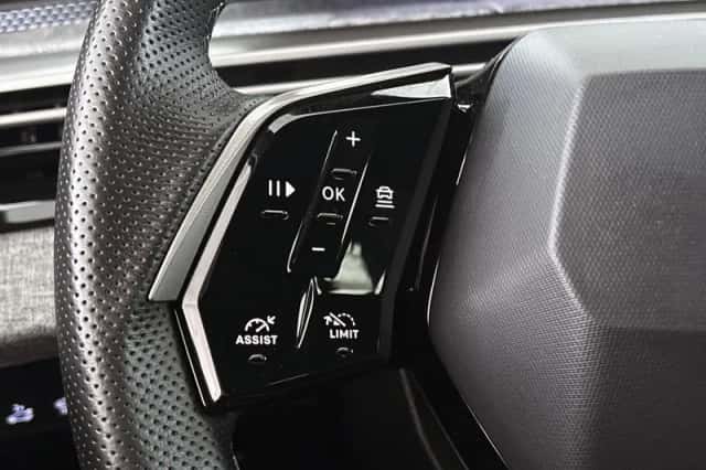 Peugeot 3008 (2025) thumbnail 30