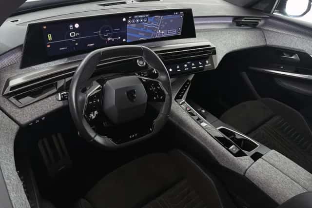 Peugeot 3008 (2025) thumbnail 5