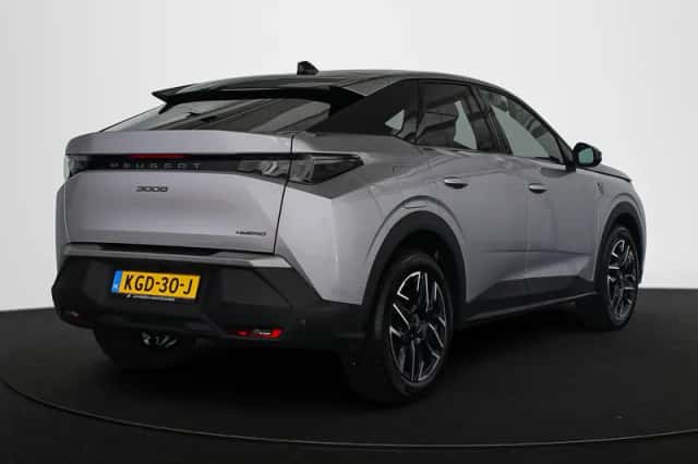Peugeot 3008 (2025) thumbnail 3