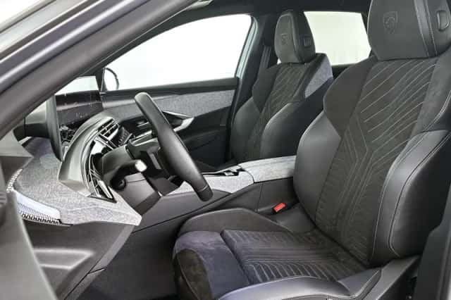 Peugeot 3008 (2025) thumbnail 6