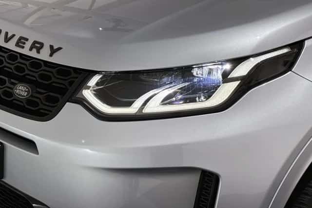 Land Rover Discovery Sport (2021) thumbnail 21