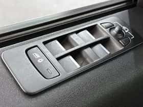 Land Rover Discovery Sport (2021) thumbnail 32