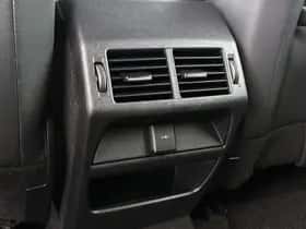 Land Rover Discovery Sport (2021) thumbnail 35