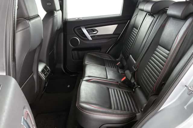 Land Rover Discovery Sport (2021) thumbnail 8