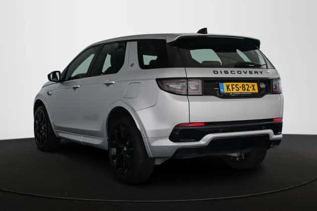 Land Rover Discovery Sport (2021) thumbnail 4