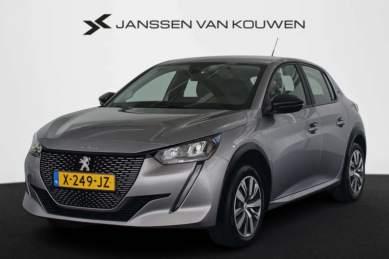 Peugeot e-208 (2023) — foto 1