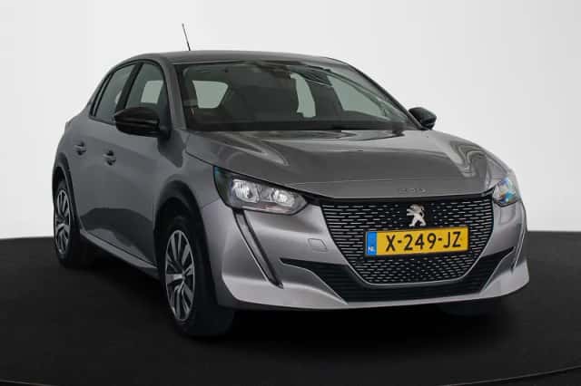 Peugeot e-208 (2023) thumbnail 2