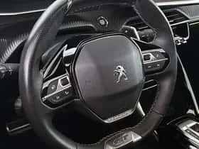 Peugeot 2008 (2023) thumbnail 12