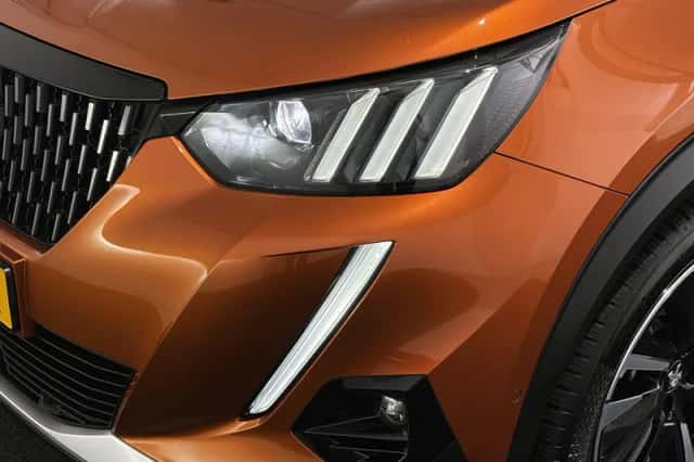 Peugeot 2008 (2023) thumbnail 19
