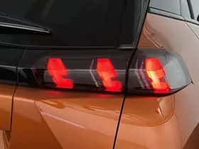 Peugeot 2008 (2023) thumbnail 21