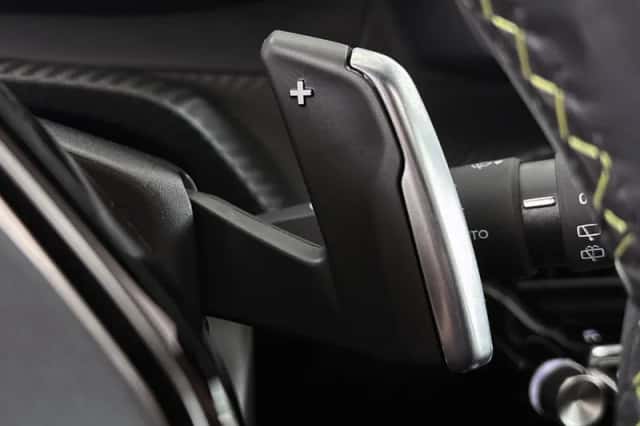Peugeot 2008 (2023) thumbnail 39
