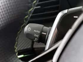 Peugeot 2008 (2023) thumbnail 40