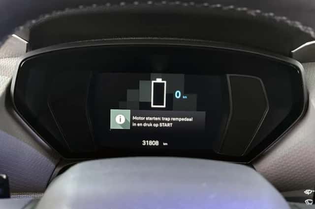 Citroën C5 X (2023) thumbnail 11