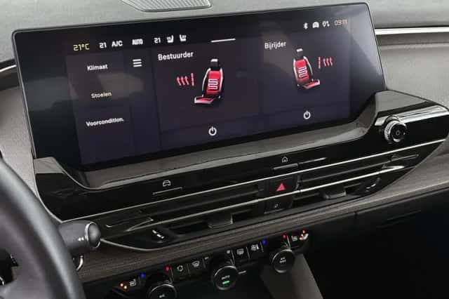 Citroën C5 X (2023) thumbnail 25