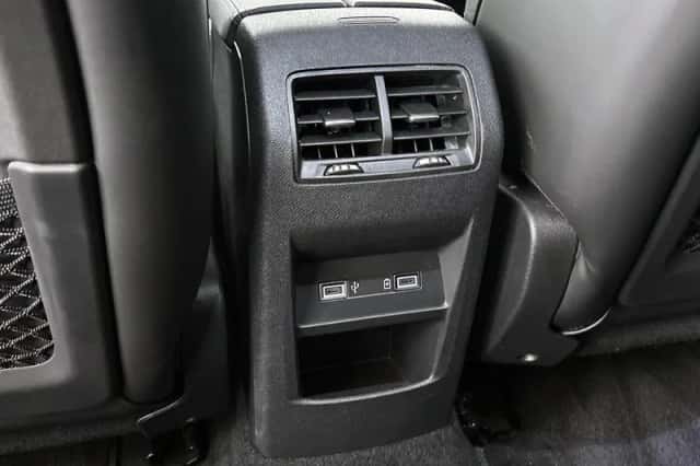 Citroën C5 X (2023) thumbnail 38
