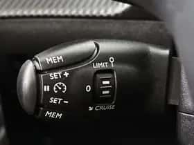 Peugeot 208 (2023) thumbnail 26