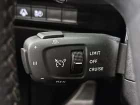 Peugeot 508 (2023) thumbnail 33