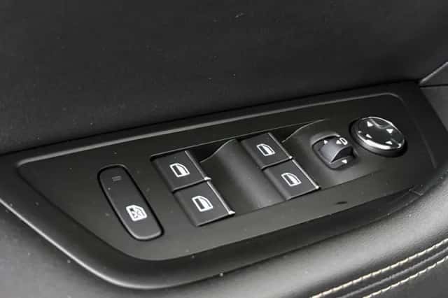 Peugeot 508 (2023) thumbnail 35