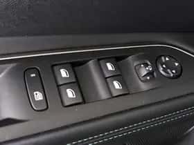 Peugeot 3008 (2022) thumbnail 32