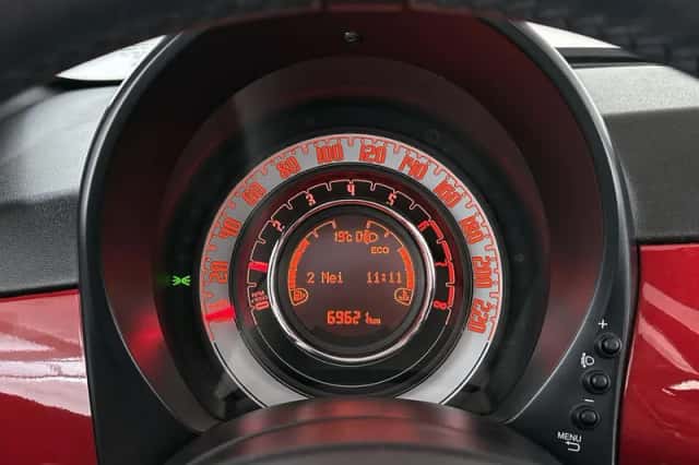 Fiat 500C (2019) thumbnail 11
