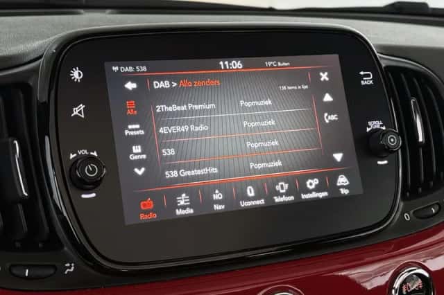 Fiat 500C (2019) thumbnail 13