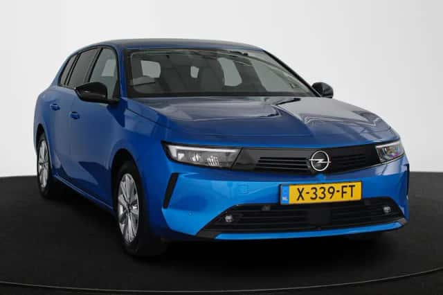 Opel Astra (2023) thumbnail 2