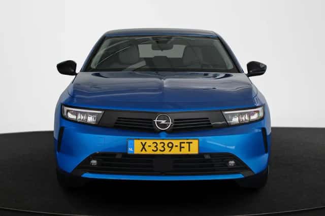 Opel Astra (2023) thumbnail 13