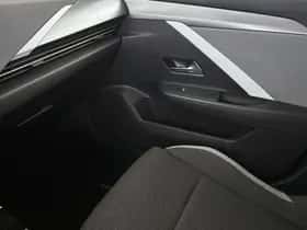 Opel Astra (2023) thumbnail 29