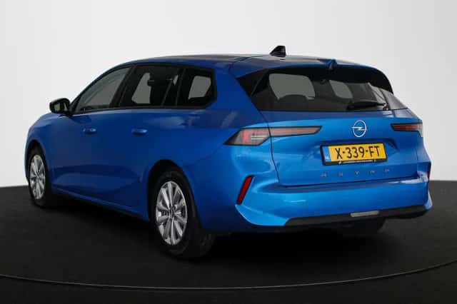 Opel Astra (2023) thumbnail 4