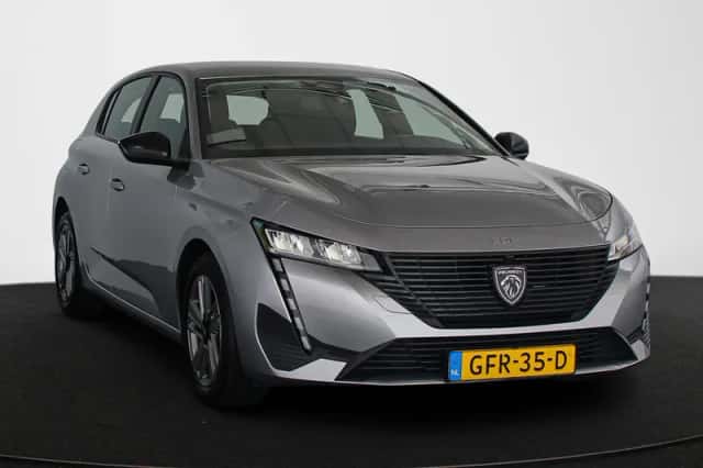 Peugeot 308 (2024) thumbnail 2