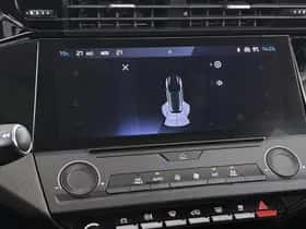 Peugeot 308 (2024) thumbnail 14