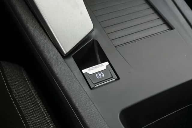 Peugeot 308 (2024) thumbnail 17