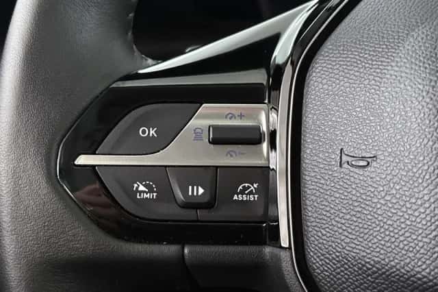 Peugeot 308 (2024) thumbnail 23