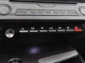 Peugeot 308 (2024) thumbnail 29