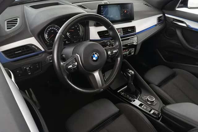 BMW X2 (2021) thumbnail 5