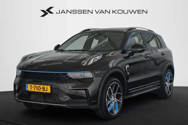 Lynk & Co 01 (2023) thumbnail 1