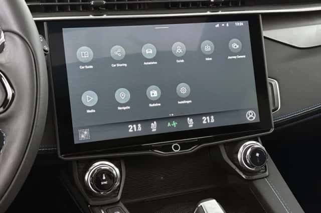 Lynk & Co 01 (2023) thumbnail 14