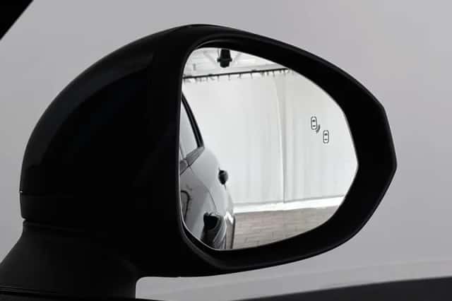 Lynk & Co 01 (2023) thumbnail 29