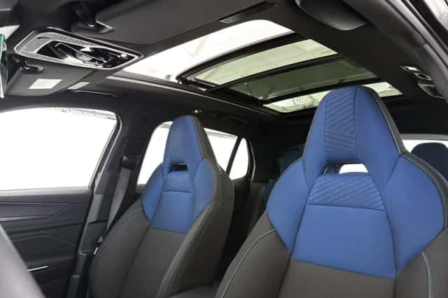 Lynk & Co 01 (2023) thumbnail 8