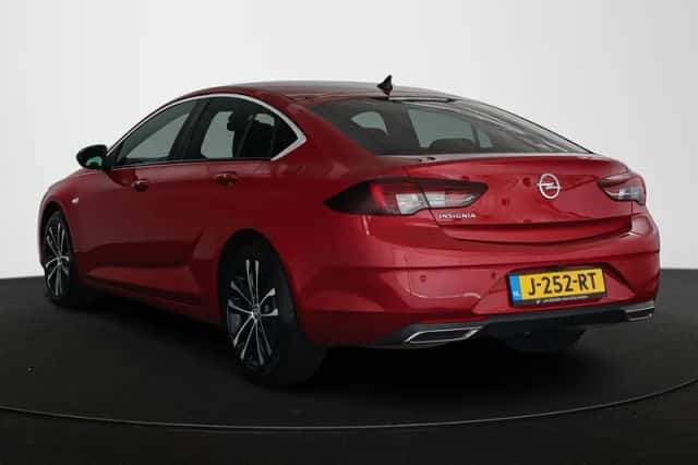 Opel Insignia (2020) thumbnail 4