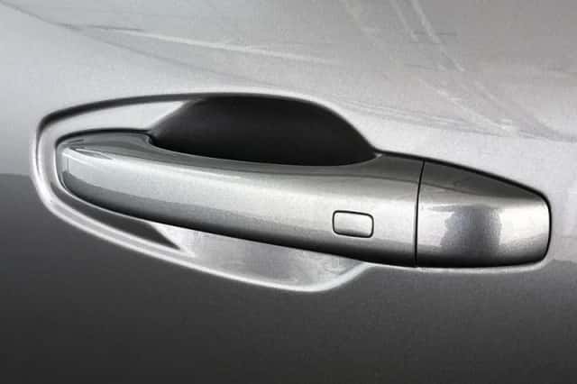 Renault Arkana (2022) thumbnail 17