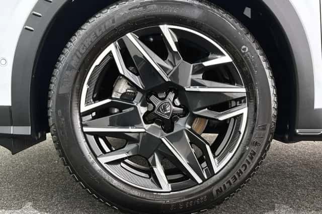Peugeot 3008 (2025) thumbnail 21