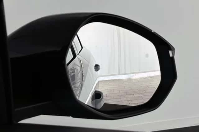 Peugeot 3008 (2025) thumbnail 24