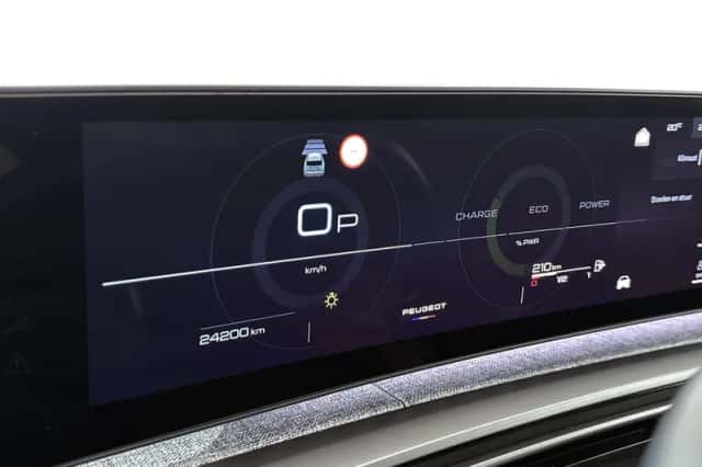 Peugeot 3008 (2025) thumbnail 10
