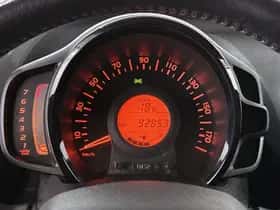 Peugeot 108 (2018) thumbnail 11