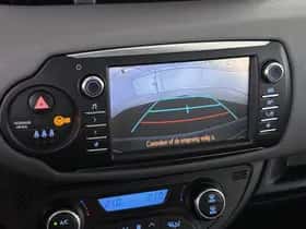 Toyota Yaris (2018) thumbnail 15