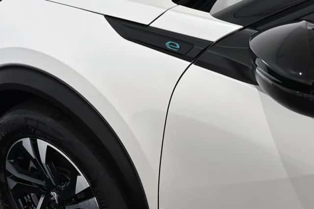 Peugeot e-2008 (2023) thumbnail 34