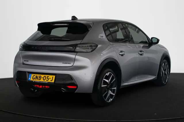 Peugeot 208 (2024) thumbnail 3